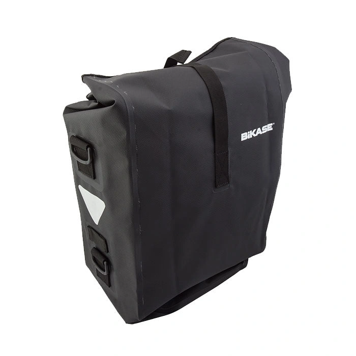 BiKASE Reggie 2 Drybag Pannier: Borsa Reggie 2: Avventura Senza Confini, Stile Italiano, Sicurezza Assoluta in Ogni Pedata!